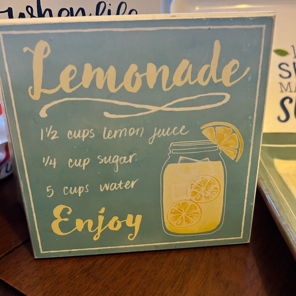 Lot of Lemon decor $30 - Picture 10 of 10